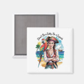 Pirate Buccaneer Beauty on Deck Magnet (Vorderseite/Rückseite)