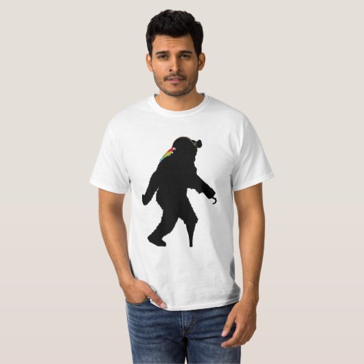 Pirate Captain Sasquatch T-Shirt (Vorne ganz)