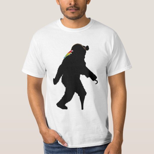 Pirate Captain Sasquatch T-Shirt (Vorderseite)