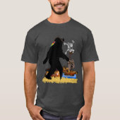 Pirate Captain Treasure Chest Sasquatch T-Shirt (Vorderseite)