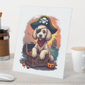 Pirate Poodle Plunder Sockelschild (In Situ)