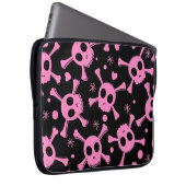 Pirate Skull: Girlish Hearts Pattern Laptopschutzhülle (Vorne Rechts)