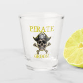 PIRATE SKULL GROOM GOLD GLASS SCHNAPSGLAS (Vorderseite)
