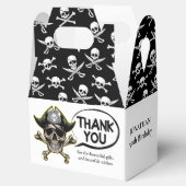 Pirate Skull in Cross Bone Geschenkschachtel (Geöffnet)