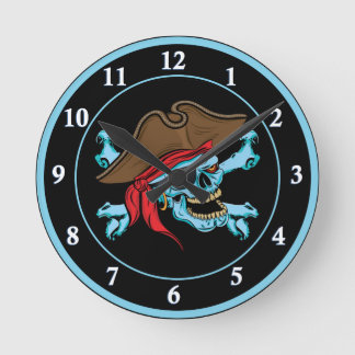 Pirate Skull und Crossbones Runde Wanduhr