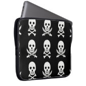 Pirate Skulls Crossbones Nahtloses Muster Laptopschutzhülle (Vorne Rechts)