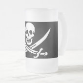 PIRATE-TASSE MATTGLAS BIERGLAS (VorderseiteRechts)