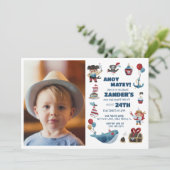 Pirate Theme Foto Boys 4. Geburtstag Party Einladung (Stehend Vorderseite)