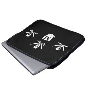 Pirate und Monogramm Laptopschutzhülle
