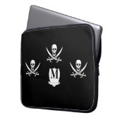 Pirate und Monogramm Laptopschutzhülle (Vorderseite Links)