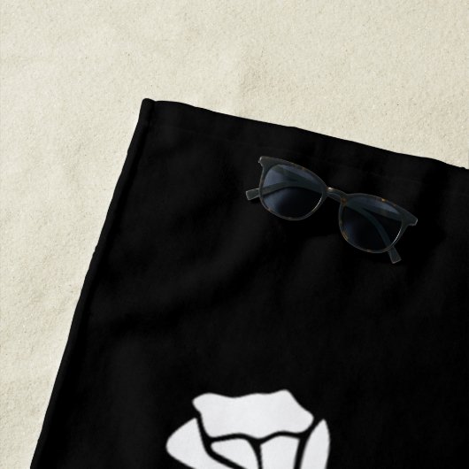 Piraten-Totenkopf mit gekreuzter Knochen Strandtuch (Beispiel)