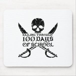 Piratenfahrt durch 100 Tage Schuljunge Mousepad