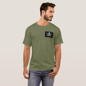 Piratenflagge Calico Jack Rackham (BLACK) T-Shirt (Vorne ganz)