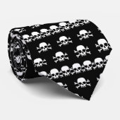 Piratenflagge Krawatte (Gerollt)