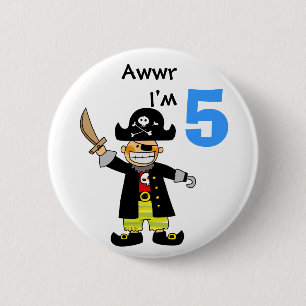Piratenjunge mit 5-Jährigen Button