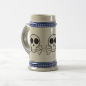Piratenschädel-Design Bierglas (Vorderseite Links)