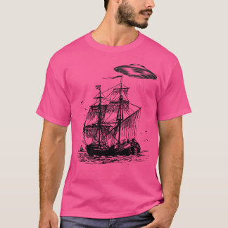 Piratenschiff mit Ufo T-Shirt