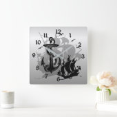 Piratenschiff- und Ankermauer-Silhouette Quadratische Wanduhr (Zuhause)