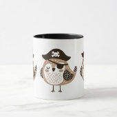 Piratenvogel mit Hut und Augenpflaster Tasse (Zentrum)