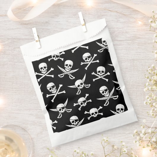 PIRATSKULL UND KNOCHEN GESCHENKTÜTCHEN (Ausgeschnitten)