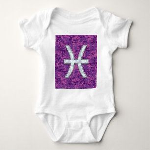 Pisces Zodiac auf Fuchsia Pink Digital Camouflage Baby Strampler