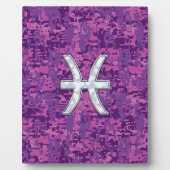 Pisces Zodiac Sign auf Fuchsia Digital Camouflage Fotoplatte (Vorderseite)