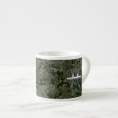 Pisces Zodiac Sign auf Woodland Green Digital Camo Espressotasse (Vorderseite Rechts)