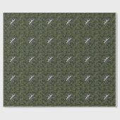 Pisces Zodiac Sign auf Woodland Green Digital Camo Geschenkpapier (Flach)