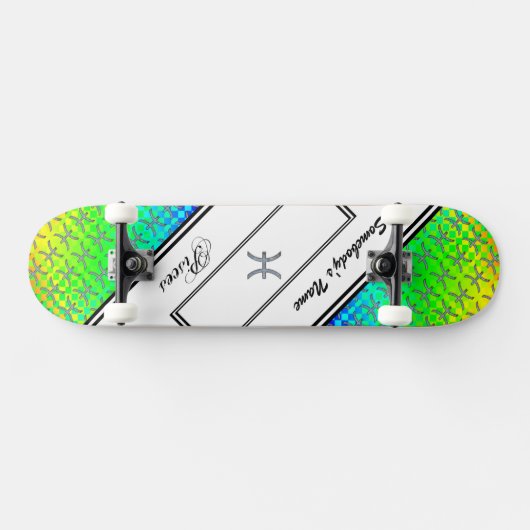 Pisces Zodiac Symbol Element von Kenneth Yoncich Skateboard (Horizontal)