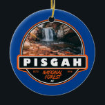 Pisgah National Forest North Carolina Emblem Keramik Ornament<br><div class="desc">Pisgah Vektorgrafik Design. Es ist ein Nationalwald in den Appalachen Bergen des Westerns North Carolina.</div>