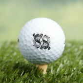 Pisst das Symbol und Zeichen der Fische Golfball (Insitu T-Shirt)
