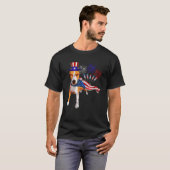 Pit Bull Tragen amerikanische Fahne Feuerwerk 4. J T-Shirt (Vorne ganz)