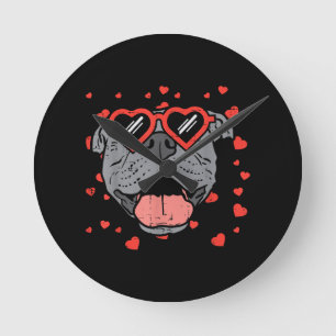 Pitbull Face Heart Glasses Valentinstag Haustier H Runde Wanduhr
