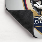 Pitbull im College: Logo Mousepad (Ecke)