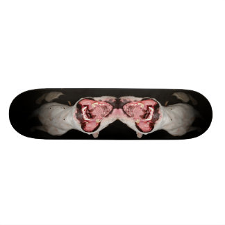 Pitbull Mund Skateboard