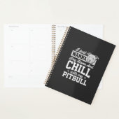 Pitbull Stay Home And Chill Design Planer (Anzeige)