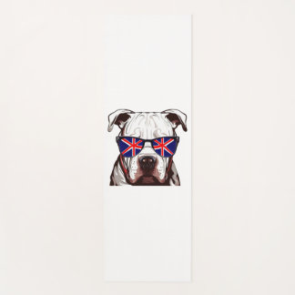 Pitbull Tragen Union Jack Sonnenbrille Yogamatte