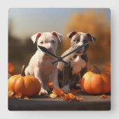 Pitbull Welpe Herbst Delight Pumpkin Quadratische Wanduhr (Vorderseite)