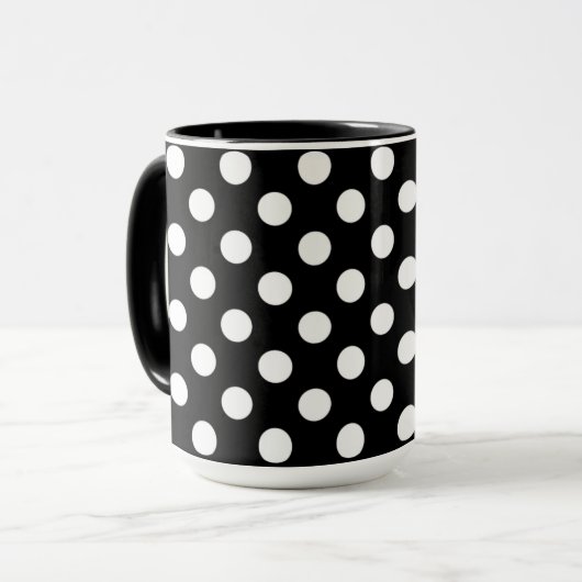 Pitch-Schwarz-Weiß-Polka-Punkte Tasse (Vorderseite Links)