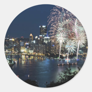 Pittsburgh Fireworks Runder Aufkleber