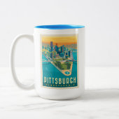 Pittsburgh, PA | Vogelperspektive Zweifarbige Tasse (Links)
