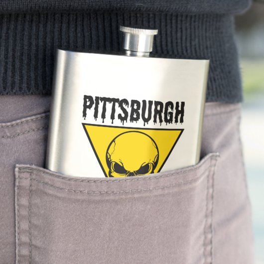 Pittsburgh Skull Flask Classic Flachmann (Beispiel)