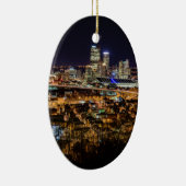Pittsburgh-Skyline nachts Keramik Ornament (Rechts)