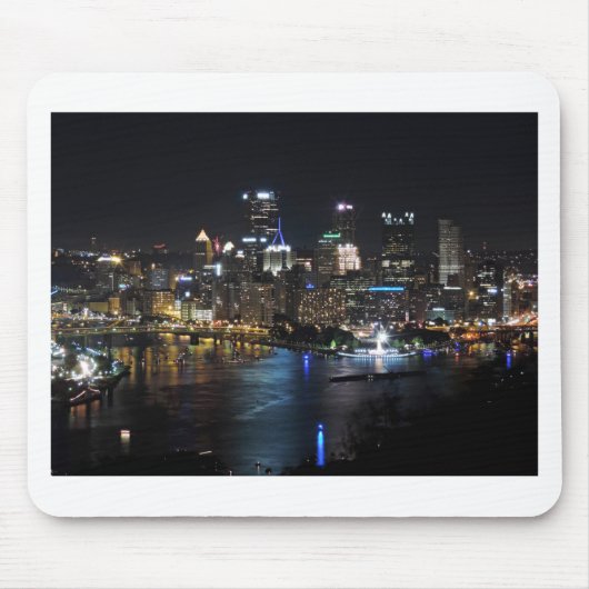 Pittsburgh-Skyline nachts Mousepad (Vorne)