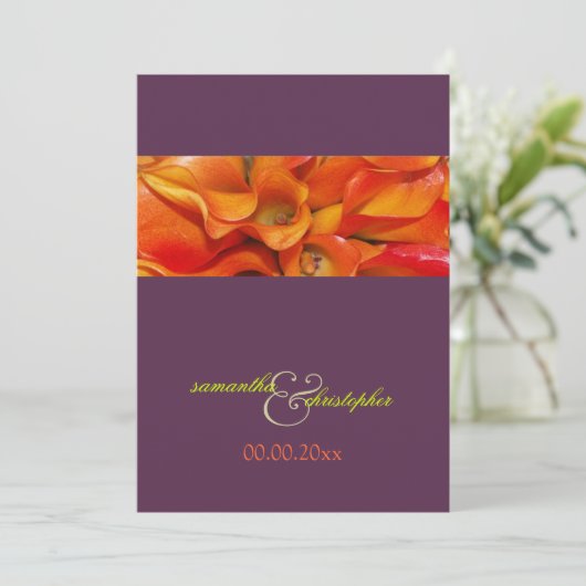 Pix Dezines BURNT ORANGE CALLA LILILIES/DIY BCKGRN Einladung (Stehend Vorderseite)