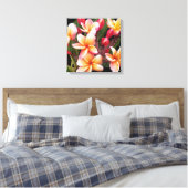 Pix Dezines Plumeria/Penang Peach Leinwanddruck (Insitu (Schlafzimmer))