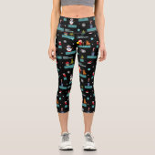 Pixated Frohe Weihnachtsmuster - Retro Design Capri Leggings (Vorderseite)