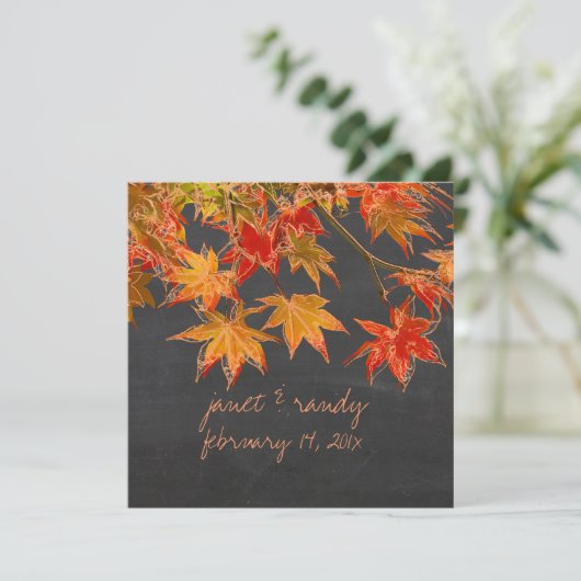 PixDezines Ahorn-Blätter+Chalkboard/Fallereignis Einladung (Stehend Vorderseite)
