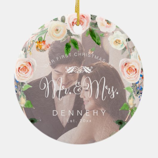 PixDezines Blush Rose Kranz, Erste Weihnachten Keramik Ornament (Hinten)