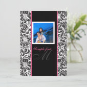 PixDezines-Ereignis.. Monogramm Fidora-Damast Einladung (Stehend Vorderseite)